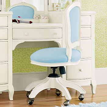 Desk Chairs on Room D  Cor Ideas For Girls From Pb Teen