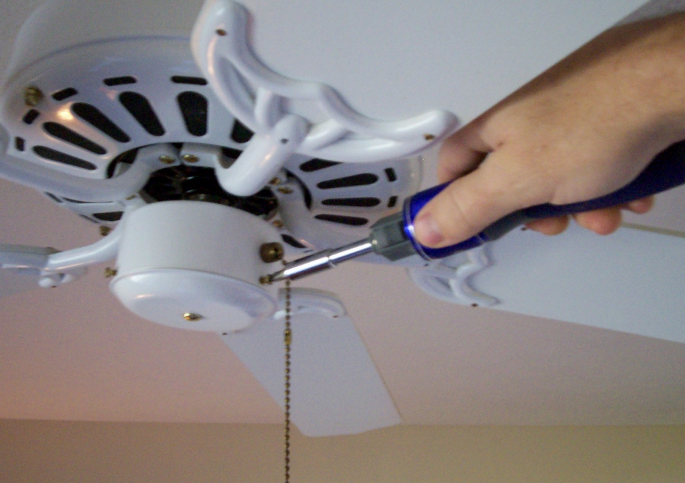 ... your Biggest Fan – Installing a Light Kit on an Existing Ceiling Fan