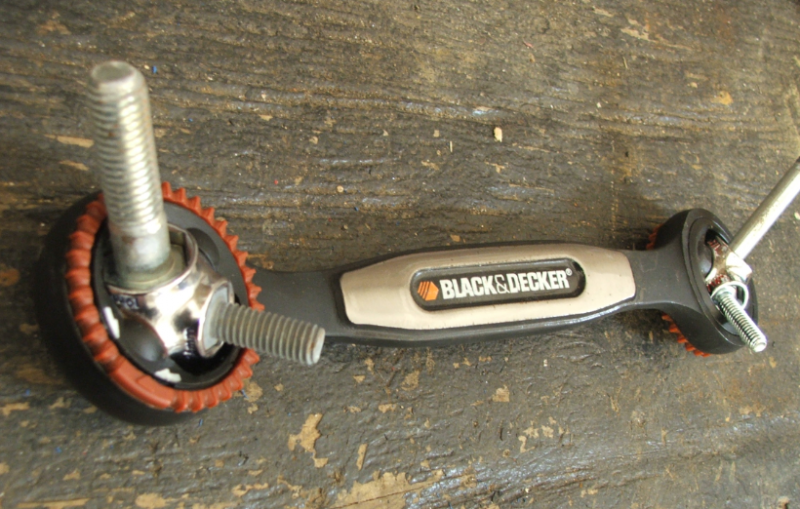 Black & Decker Ratcheting Ready Wrench