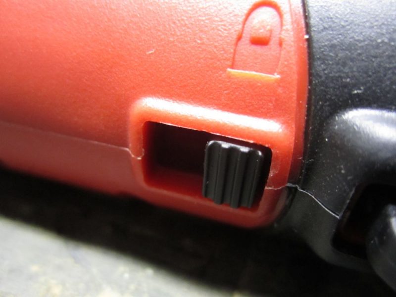 milwaukee-m12-ratchet-lock milwaukee-m12-ratchet-lock