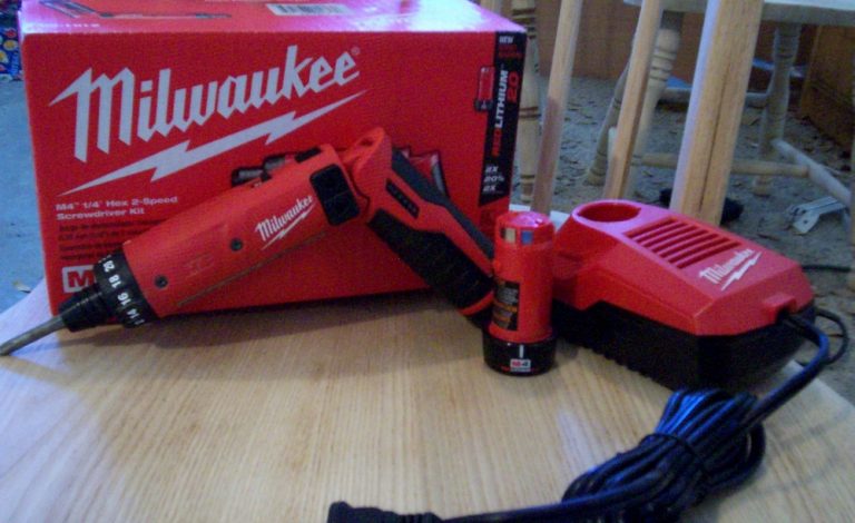 Milwaukee M4 Screwdriver Kit Review