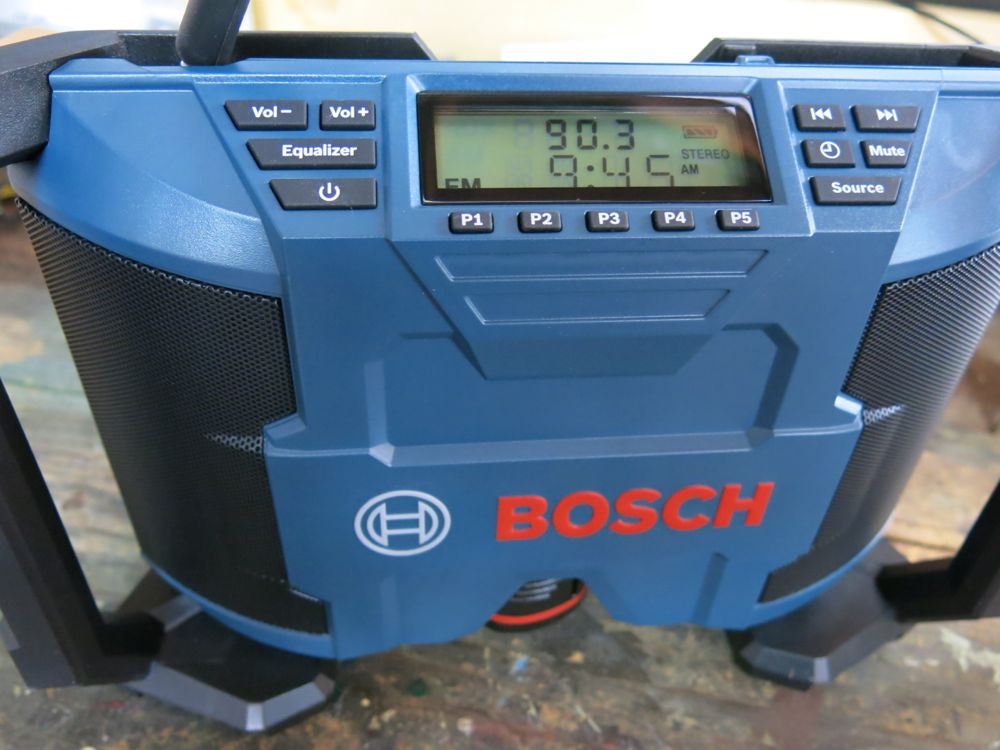 ijsje Geven vrijdag Bosch 12v PB120 Job Site Radio Review