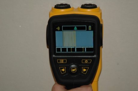 The DCT418 radar scanner($299) detecting a wooden stud through drywall.