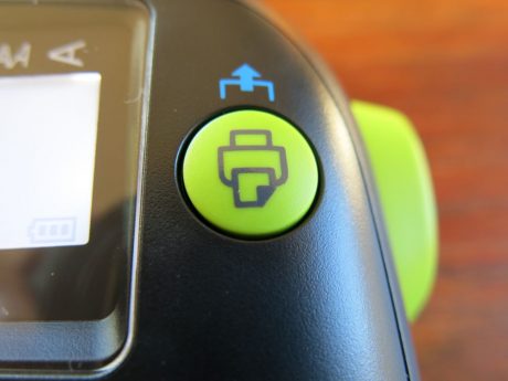 Printing and cutting clearly indicated with the only two day glow buttons