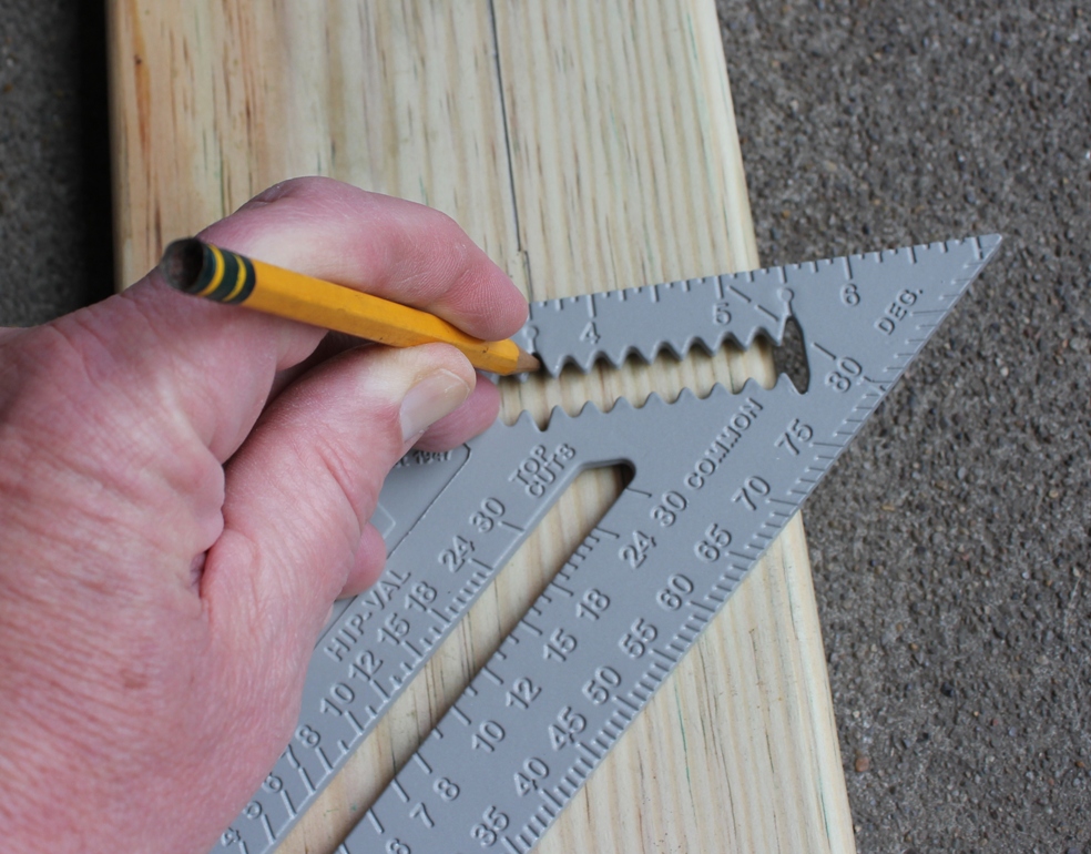 thumbnail image 2 of Johnson Johnny Square 7-Inch Aluminum Rafter Square – Professional Grade, RAS-1B 2 of 5