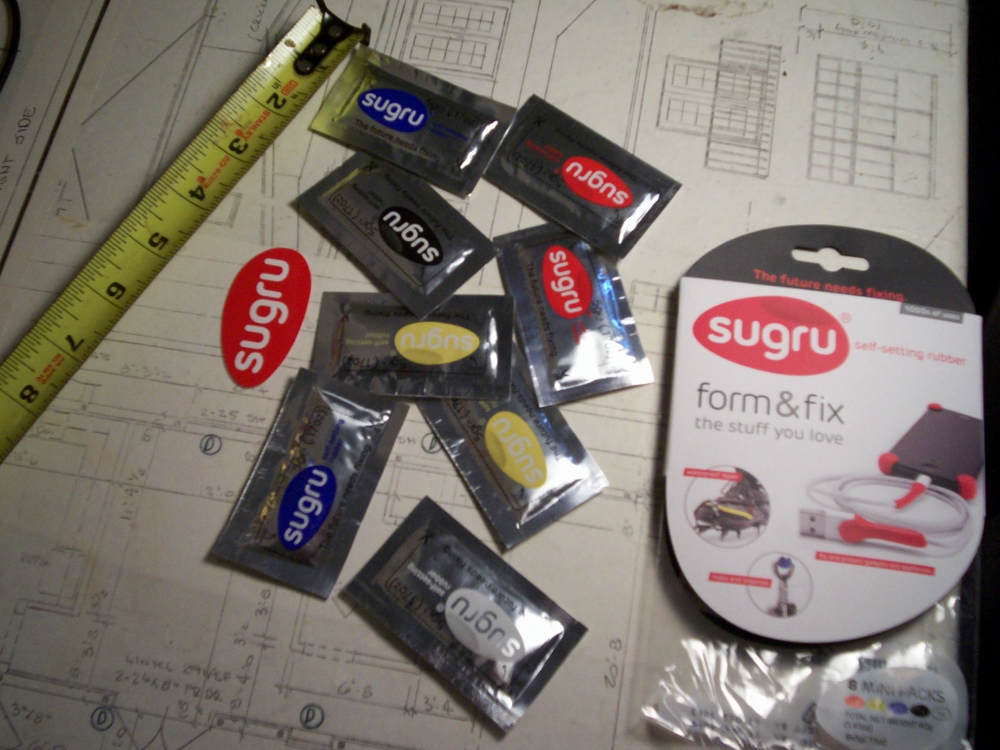 Fix just about anything w/ this 8-pack of Sugru Moldable Putty at