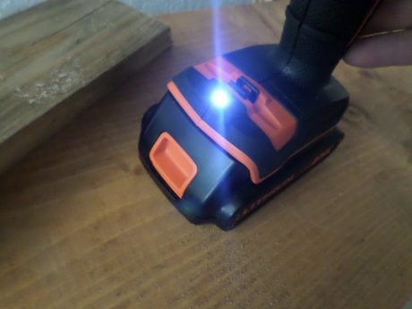 I like how the LED is at the bottom and out of the way