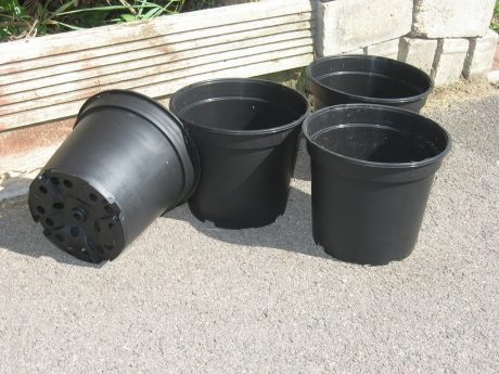 plastic vegetable pots