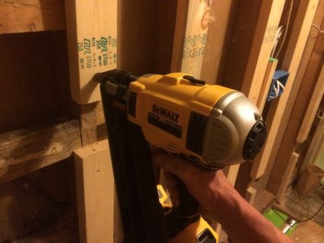 dewalt dcn692m1