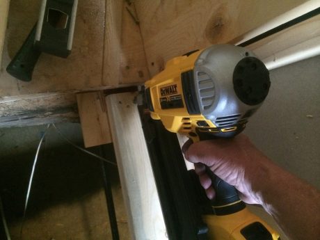 dewalt dcn692m1
