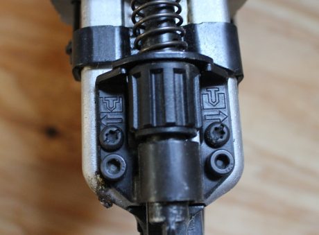 dewalt dcn692m1