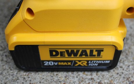 dewalt dcn692m1