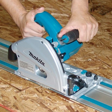 They call it a "Plunge circular saw," but it looks like an affordable track saw to me.