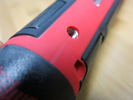 Milwaukee-M12-LED-Stick-Light-Magnet