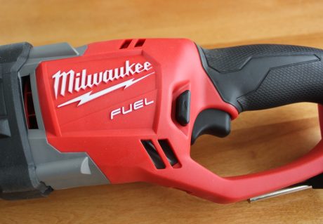 milwaukee m18 fuel hole hawg