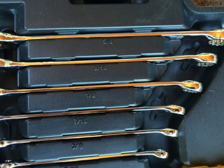 dewalt mechanics tool