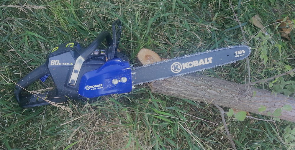 Kobalt Cordless Chainsaw An 80v Electric To Tame Your Yard