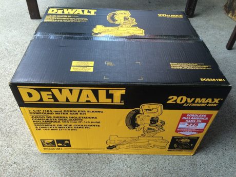 dewalt 20v max miter saw