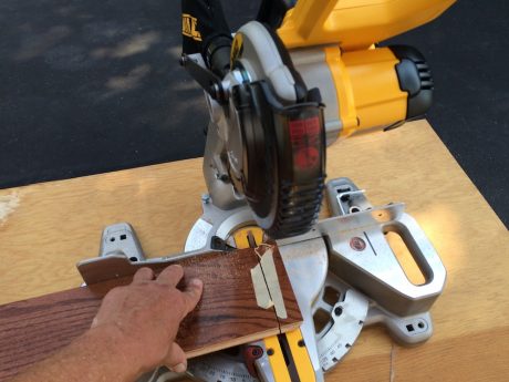 dewalt 20v max miter saw
