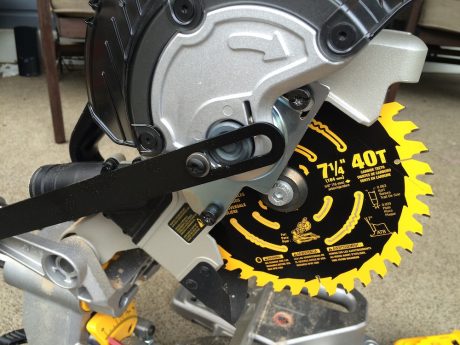 dewalt 20v max miter saw