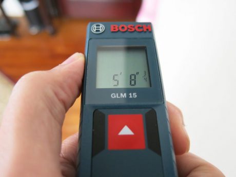 Bosch keeps it simple (and user-friendly) with a one-button design on the GLM 15