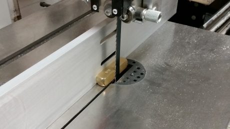 Setting band saw fence