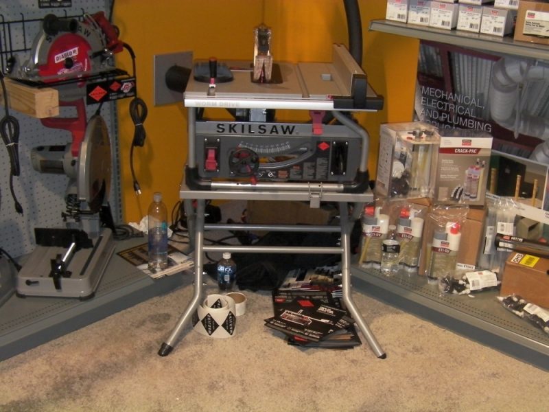 Skilsaw SPT 70 WT-22 worm drive table saw