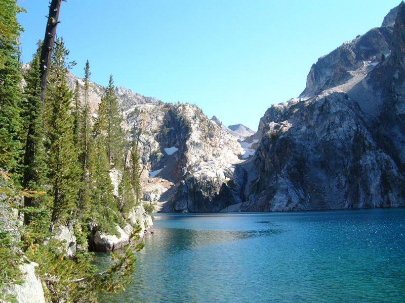 One of our favorite lakes to hike to