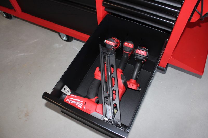 milwaukee mobile work station