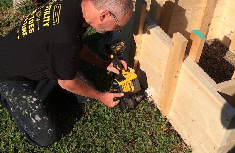dewalt flexvolt stud