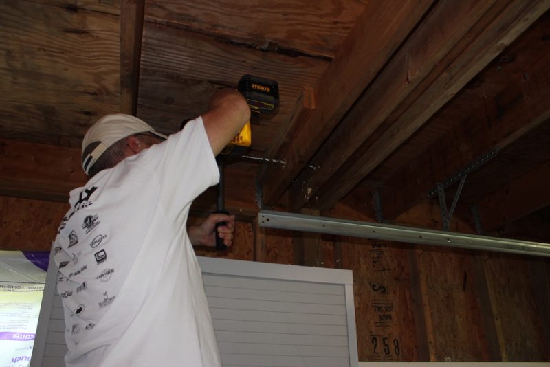 dewalt flexvolt stud
