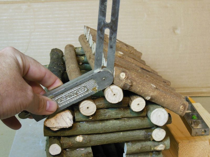 Resetting the T-bevel.