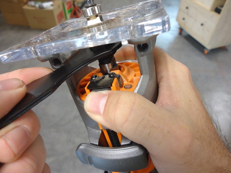 Tightening collet