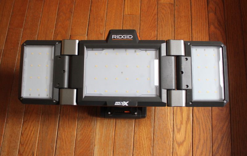 Ridgid GEN5X Folding Panel Light