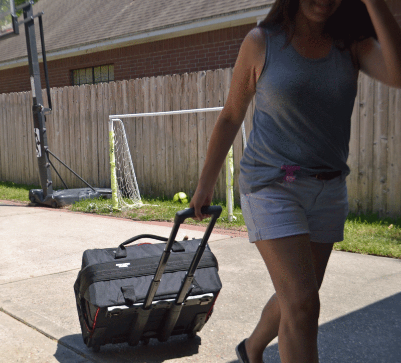 tote in action