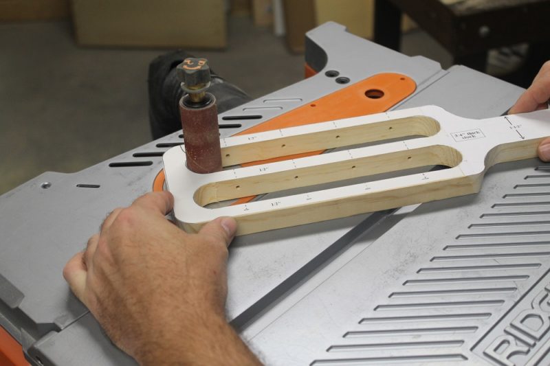 Spindle sander