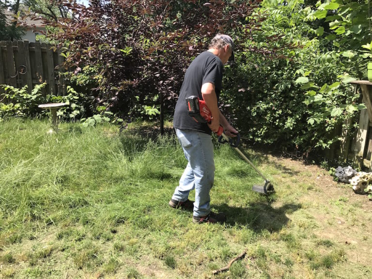 Milwaukee M18 String Trimmer Gets the Grass with No Gas
