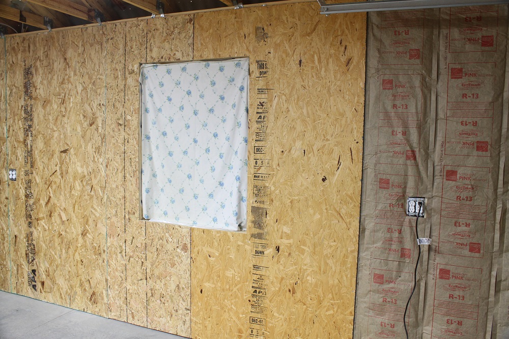 How To - Sheathing Garage Walls With Plywood and Insulate ...