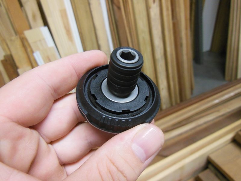 Locking bit holder