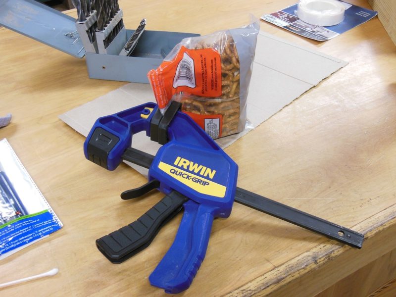 A chip clip?