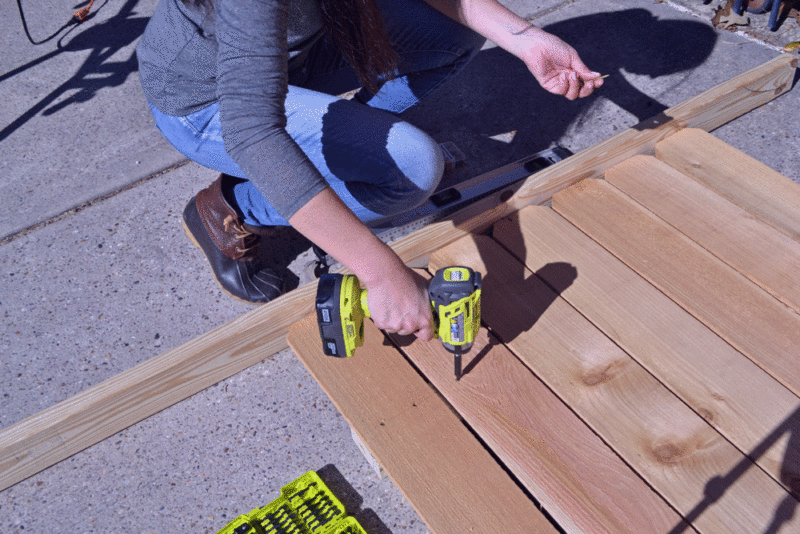 Review Ryobi impact driver P238 building gate