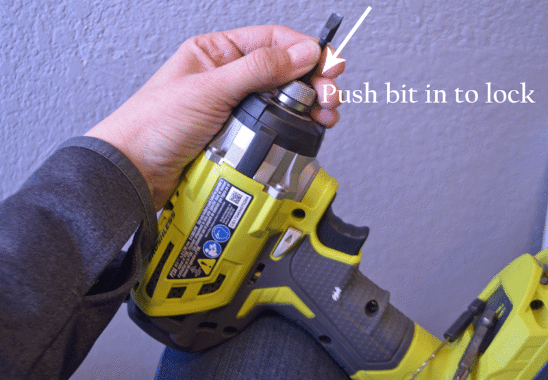 Review Ryobi impact driver P238 auto load chuck