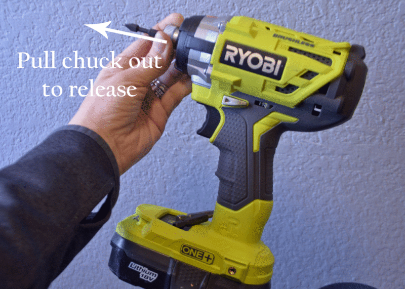 Review Ryobi impact driver P238 auto load chuck