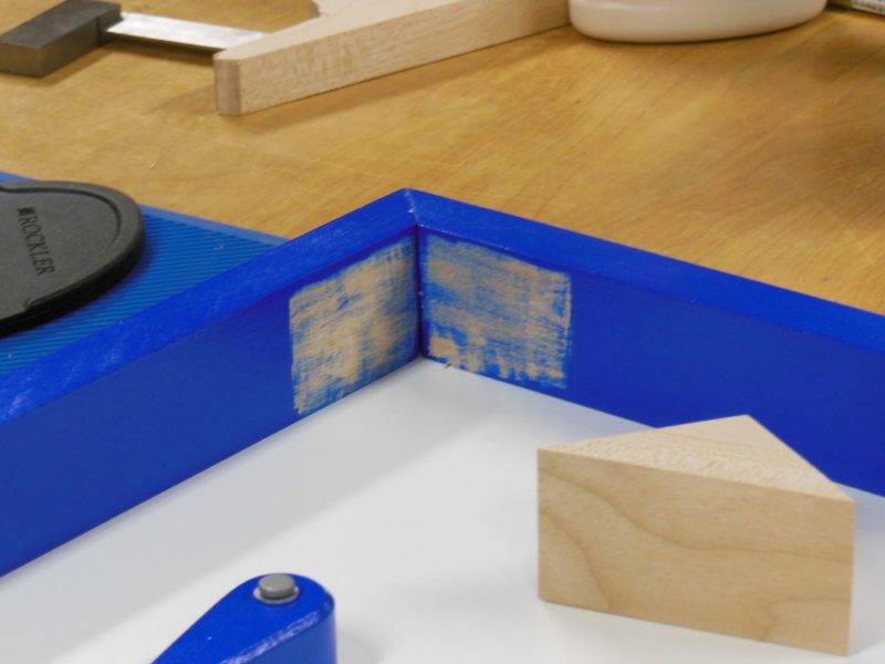 Exposed gluing surface