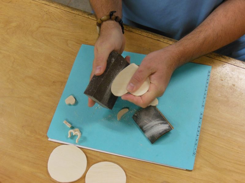 Sanding the emojis