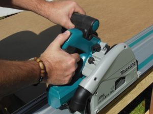 Makita XPS01 plunge cut track saw