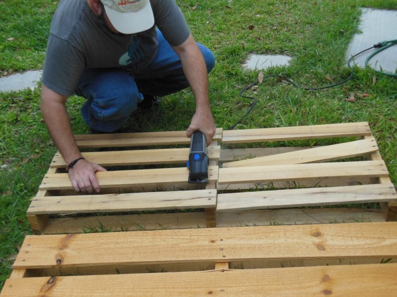 Cutting with the Saw-Max