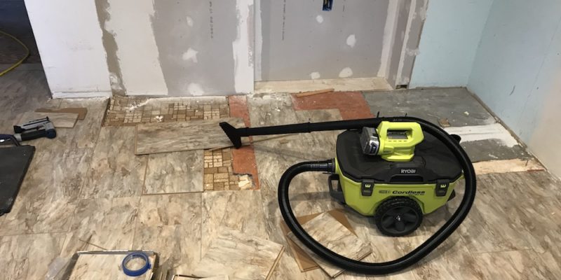 Ryobi P770 Cordless Wet/Dry Vac Review - A Handy Little Sucker? - Home ...