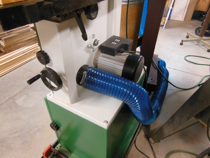 Dust Right at the band saw