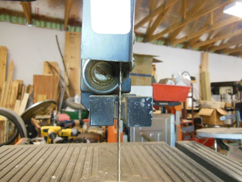Perpendicular thrust bearing